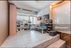 Waterfront Waves (D16), Condominium #511188611